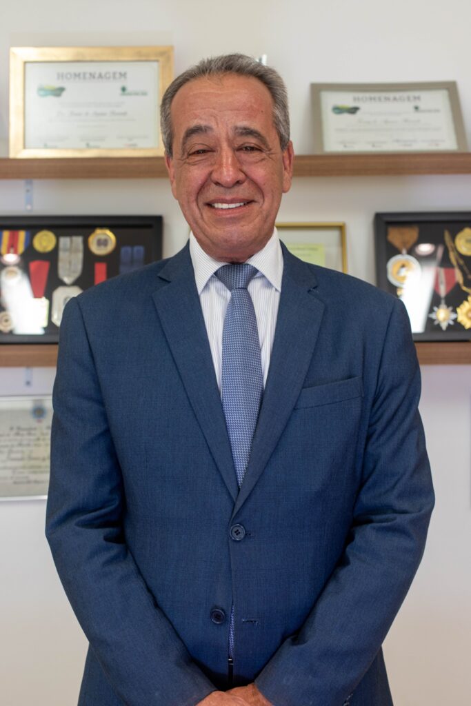 Dr. Tomaz Aquino
